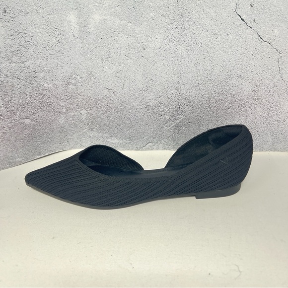 Vivaia Black Melia Pointed-Toe Striped Flat. Size 38/US 7-7.5. - Picture 6 of 15